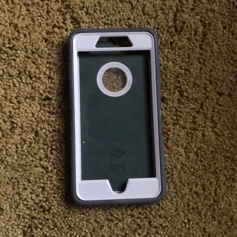 IPhone 8 Plus case otter box
